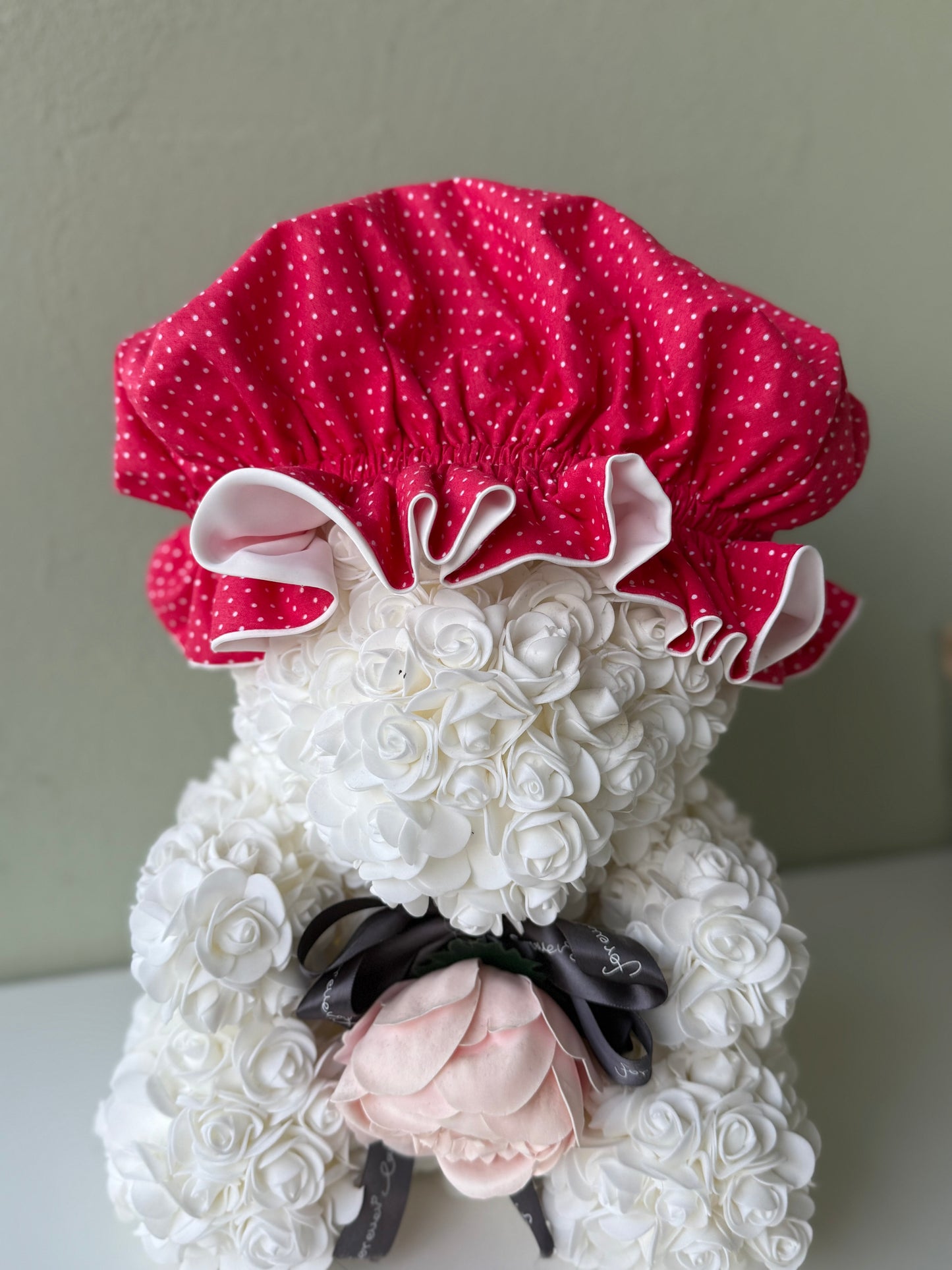 Boneta din satin cu design pentru protectia parului in timpul somnului