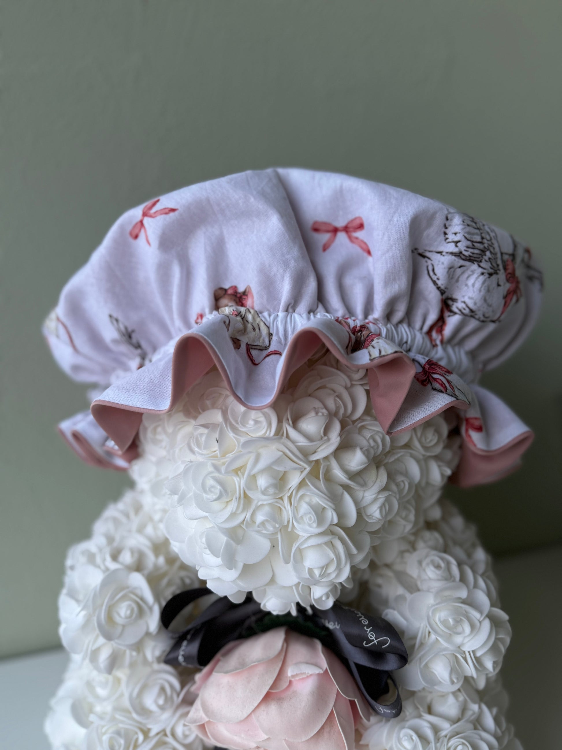 Boneta din satin cu model pentru protectia parului in timpul somnului